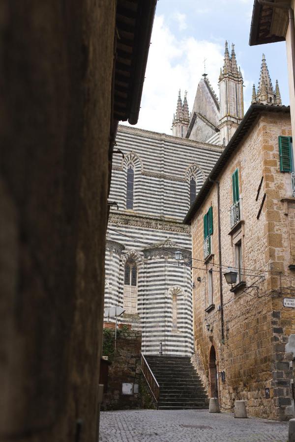 Ferienwohnung Ad Un Passo Dal Duomo Orvieto Exterior foto