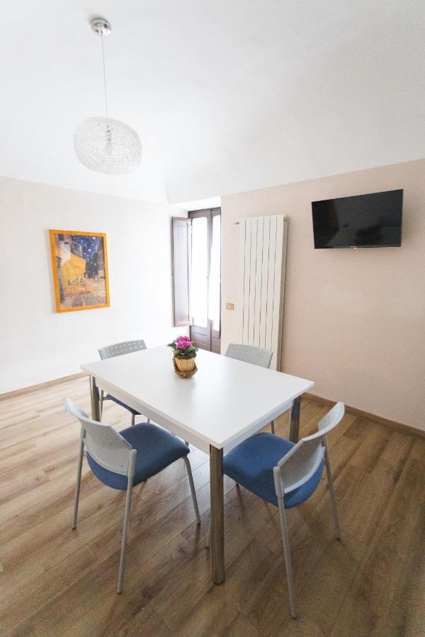 Ferienwohnung Ad Un Passo Dal Duomo Orvieto Exterior foto